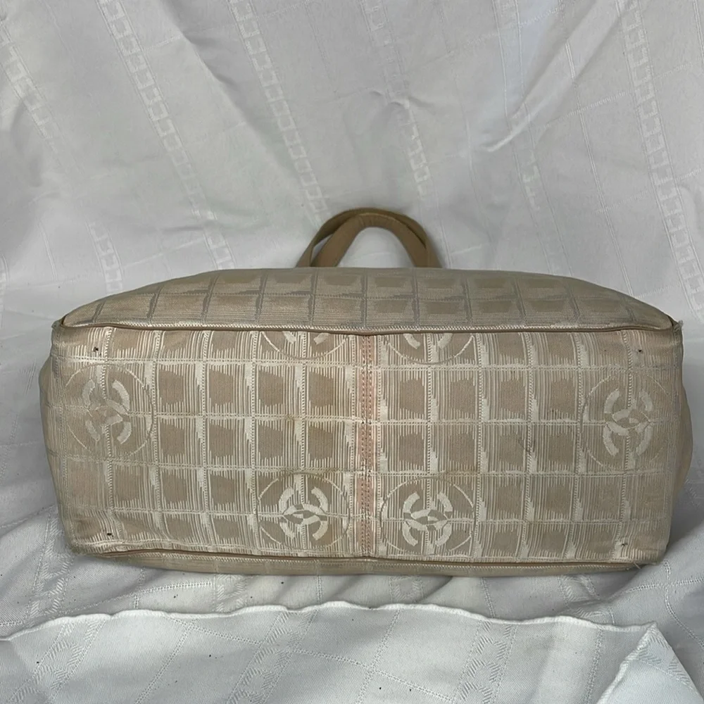 Chanel Travel Line CC Tote Bag Canvas Windowpane Shopper Beige Cream